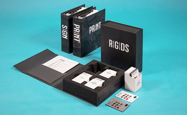 Maintenant disponible : un catalogue d'échantillons pour tous les types de panneaux