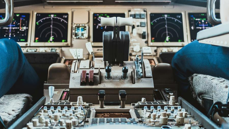 Assistants en chirurgie : y a-t-il encore un copilote dans l’avion ? [opinion]
