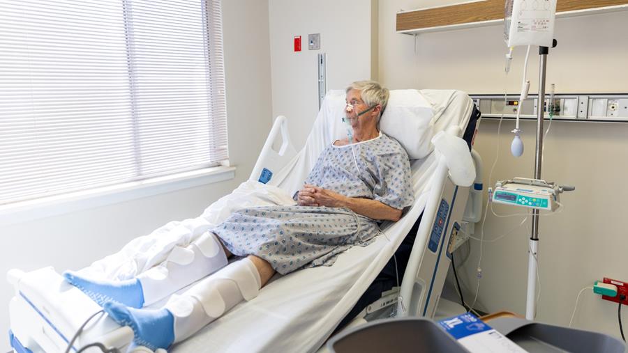 Integratie van modellen van gespecialiseerde geriatrische zorg bij chirurgische patiënten