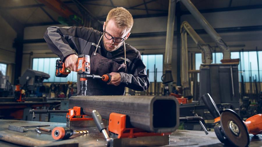 Een betrouwbare partner met oplossingen op maat van de metaalverwerkende industrie