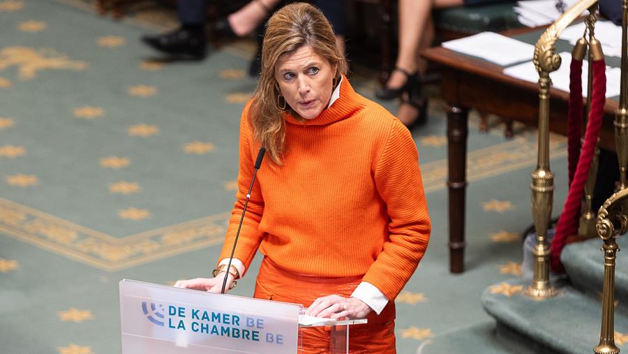 Annelies Verlinden vangt bot bij oppositie én meerderheid