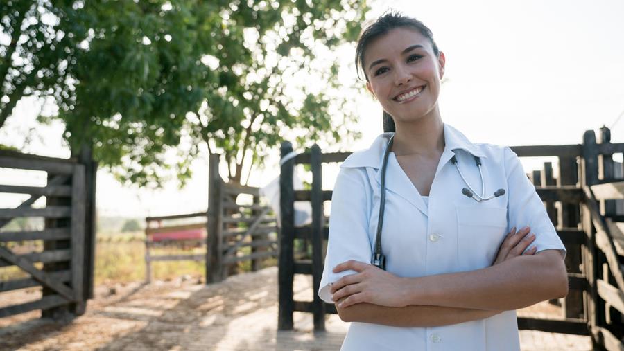 Pénurie médicale : voici comment séduire (et garder) un futur médecin dès ses études