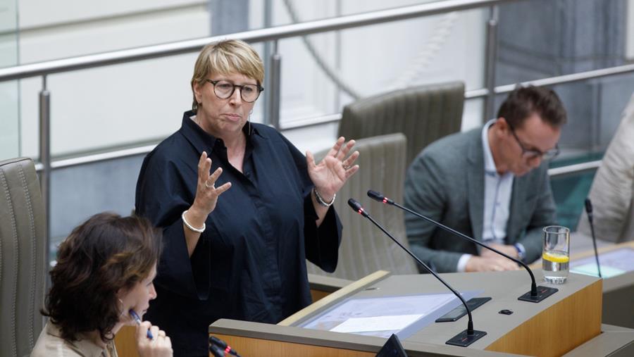 Parlementaire vraag over adviezen en impactanalyses met betrekking tot de hervorming ziekenhuislandschap