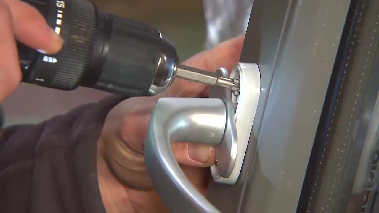 POSEZ VOUS-MEME VOS PORTES ET FENETRES